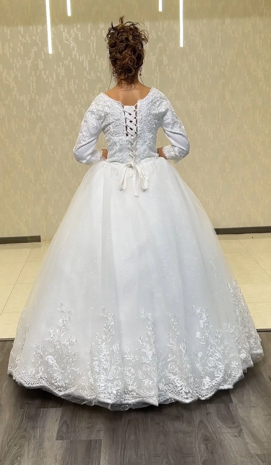 Gownlink White Wedding Ball Gown for the Christian Bride GLGF051C