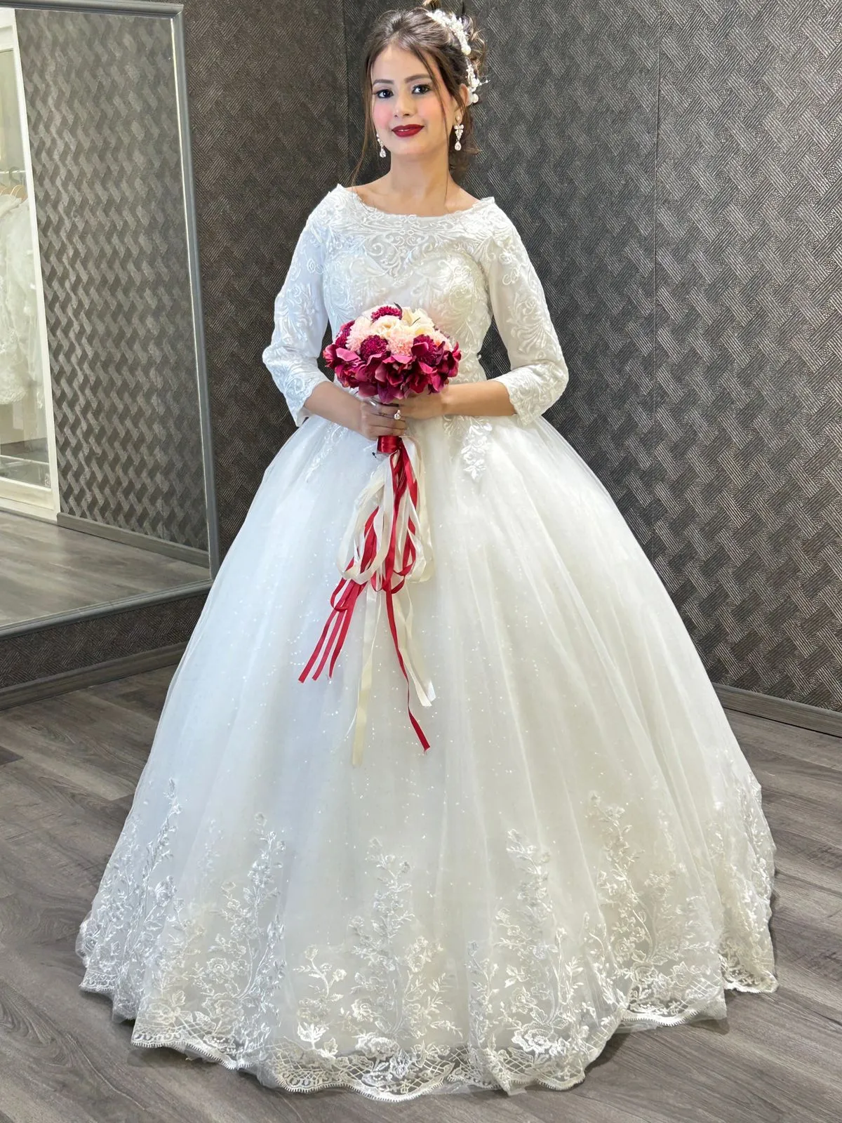Gownlink White Wedding Ball Gown for the Christian Bride GLGF051C