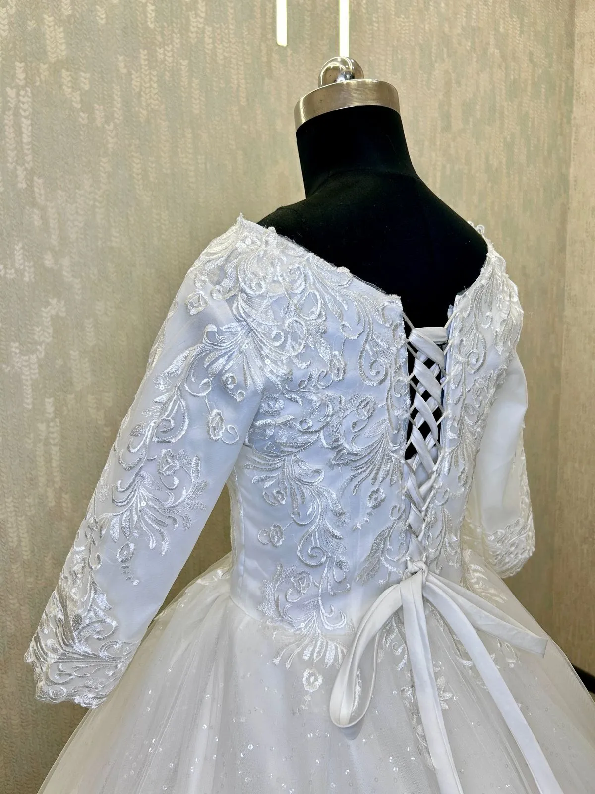 Gownlink White Wedding Ball Gown for the Christian Bride GLGF051C