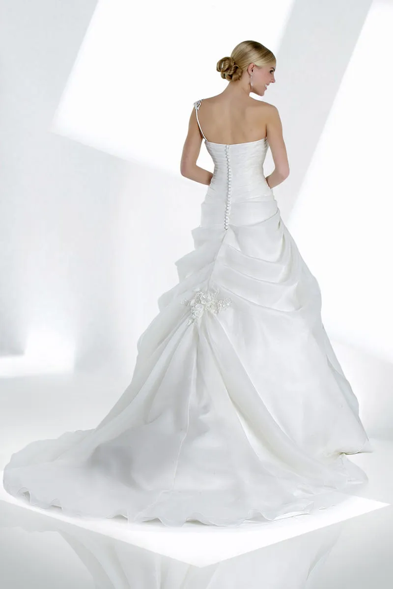 Impression Bridal Gown 10068 Size 28 Ivory Wedding Dress Ballgown One Shoulder