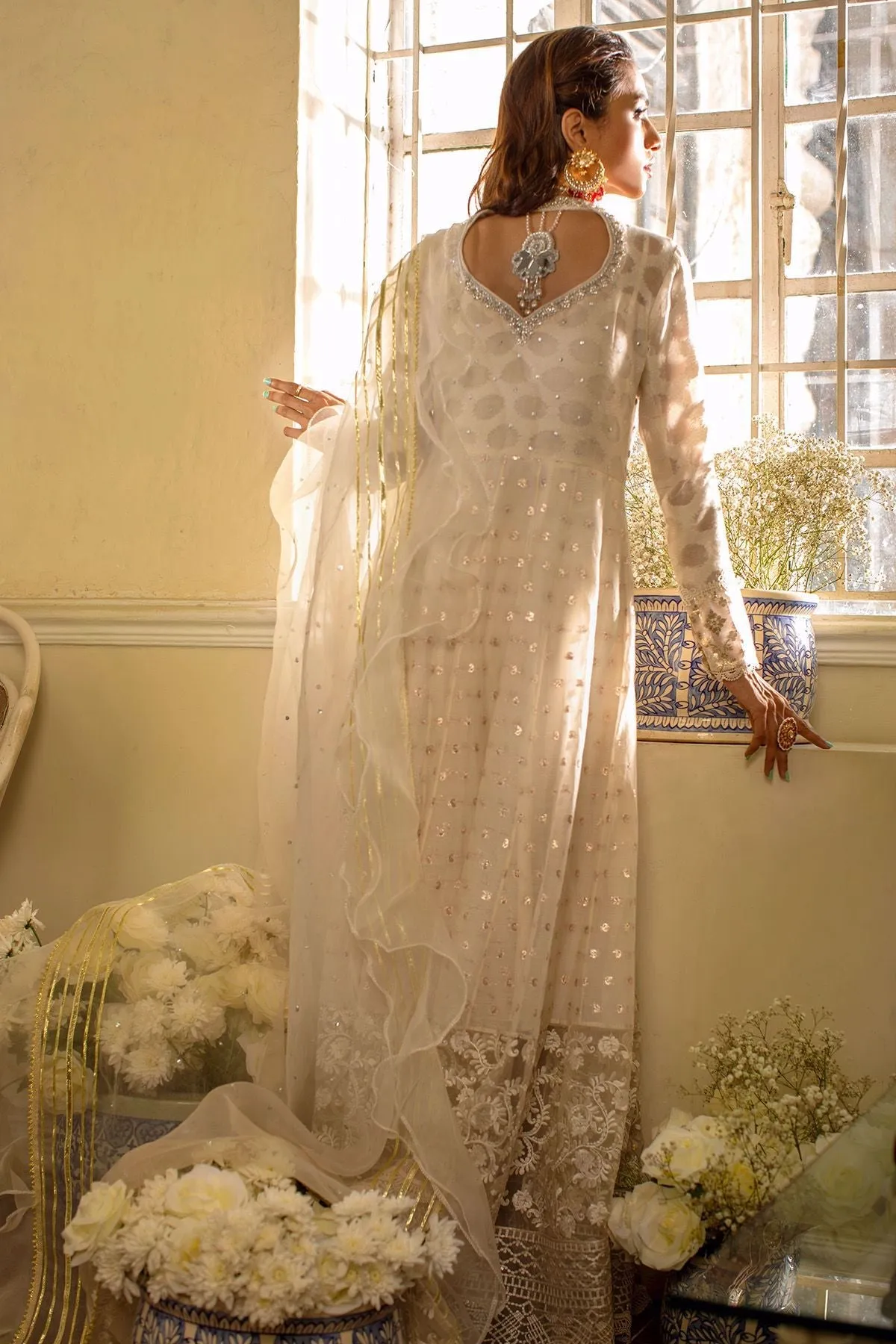 Laeila Eid Edit - Aria Œ Ivory